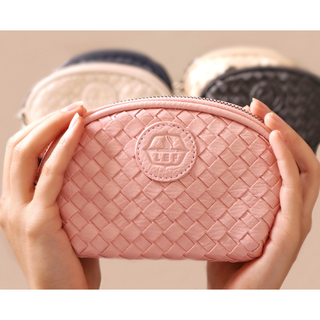 BEIGE | حقيبة مكياج صغيره