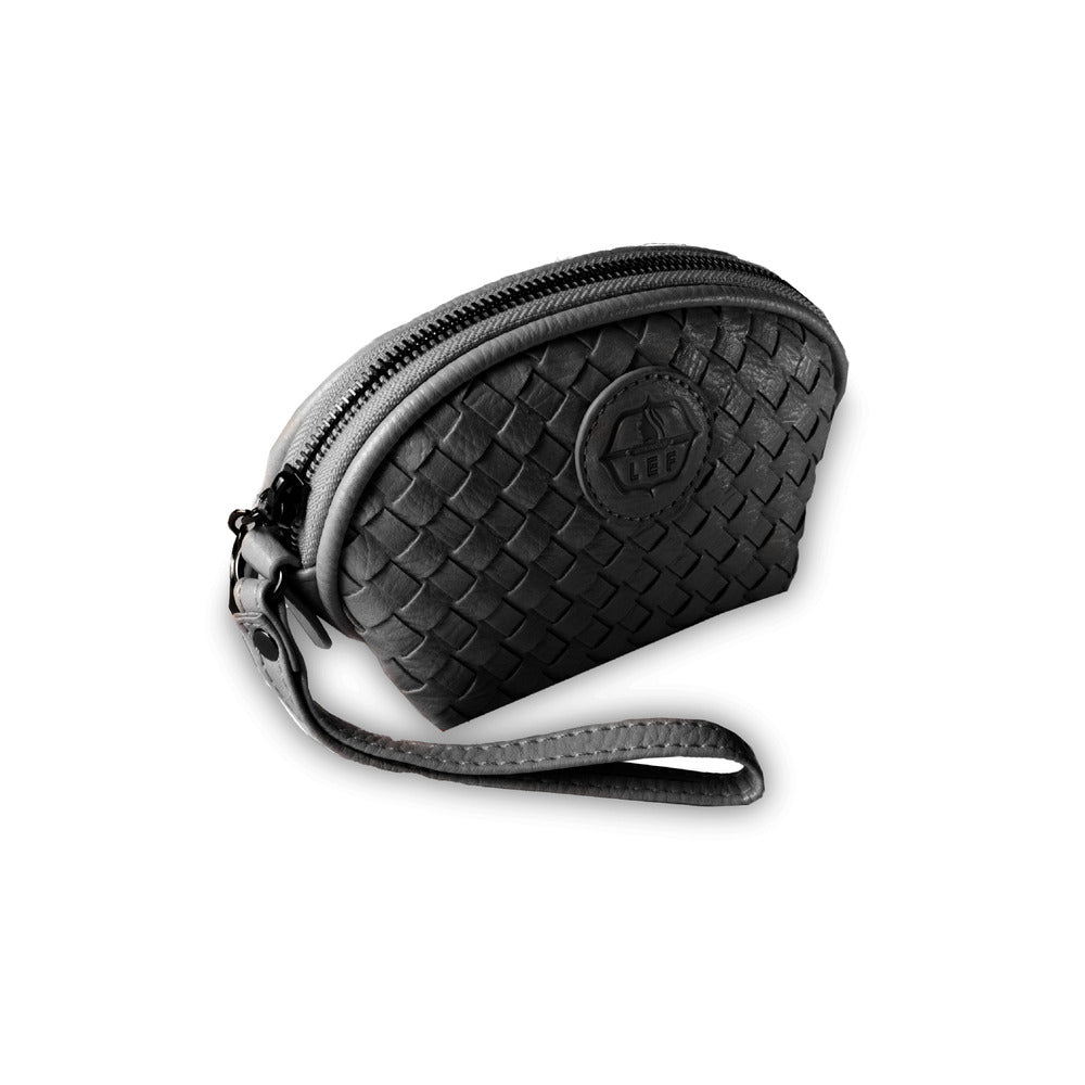 BLACK | حقيبة مكياج صغيره